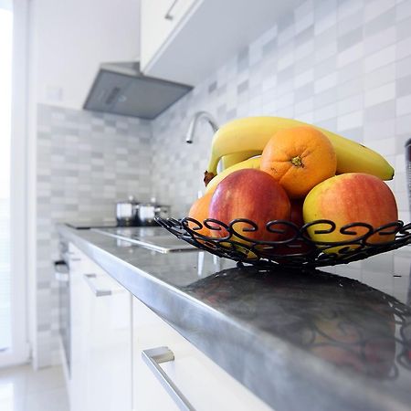 Fifi Apartment W. Parking In Old Town Ζαντάρ Εξωτερικό φωτογραφία