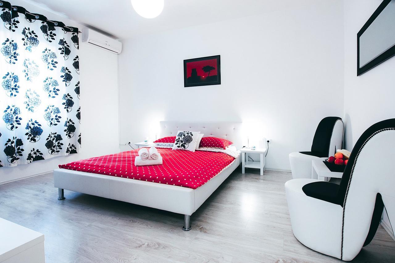 Fifi Apartment W. Parking In Old Town Ζαντάρ Εξωτερικό φωτογραφία