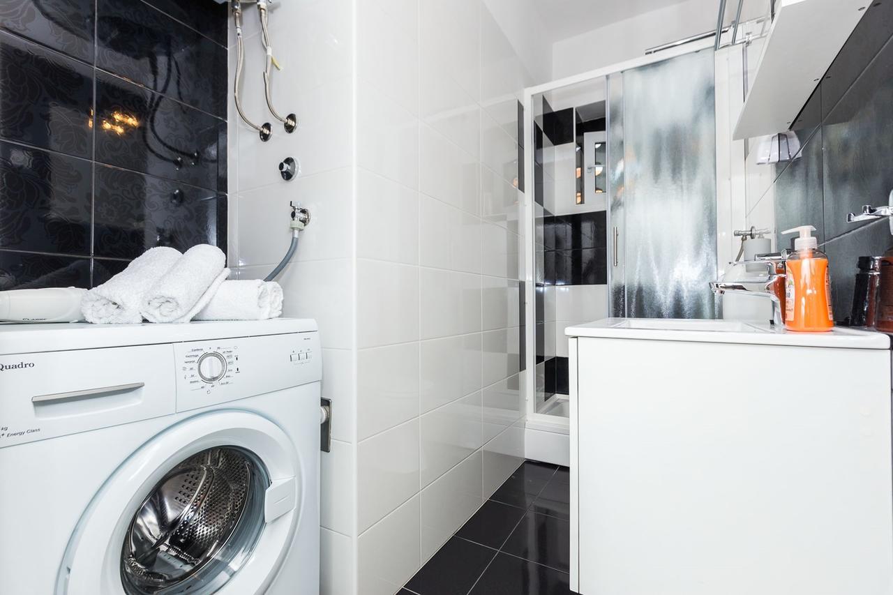 Fifi Apartment W. Parking In Old Town Ζαντάρ Εξωτερικό φωτογραφία