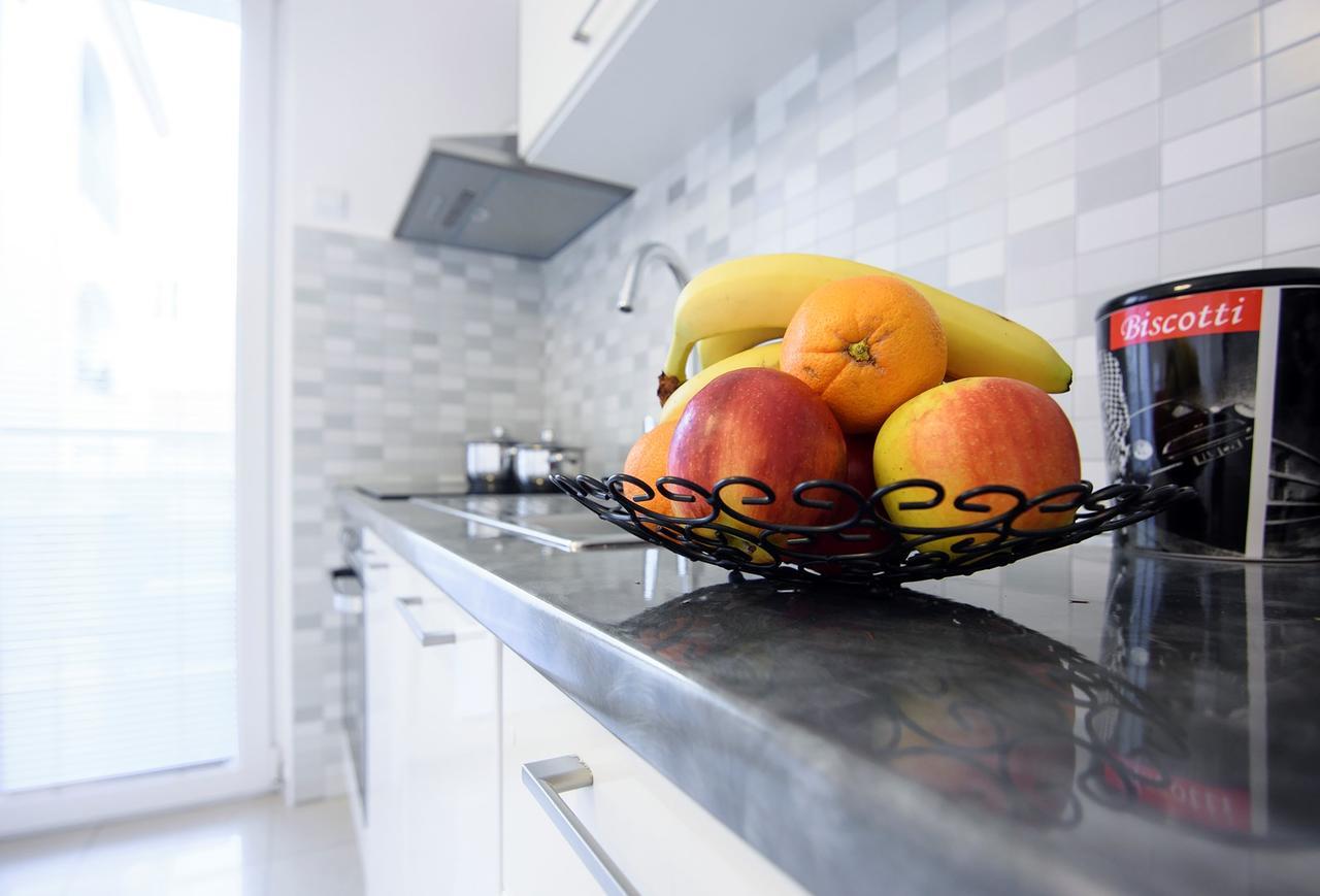 Fifi Apartment W. Parking In Old Town Ζαντάρ Εξωτερικό φωτογραφία
